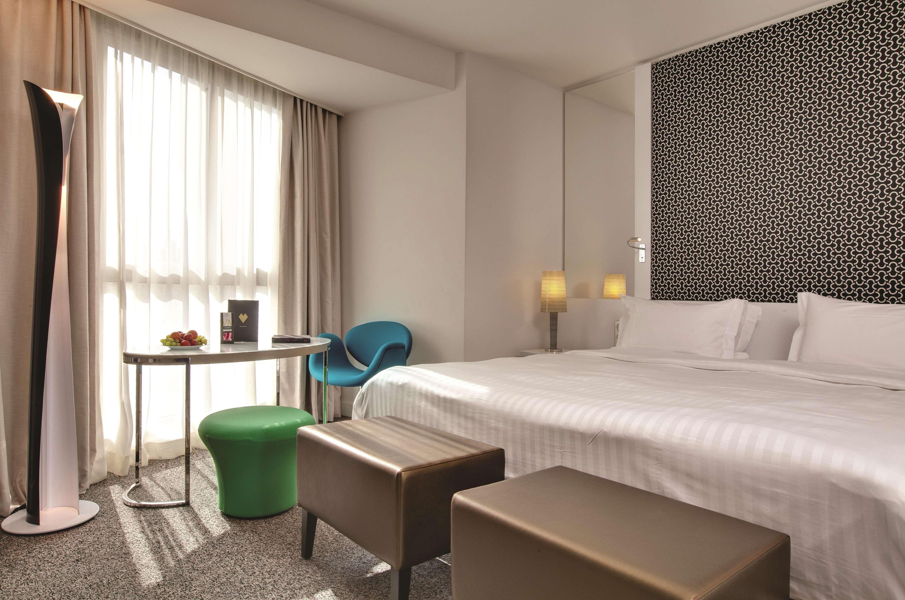 Hotel Etoile Maillot Париж Экстерьер фото